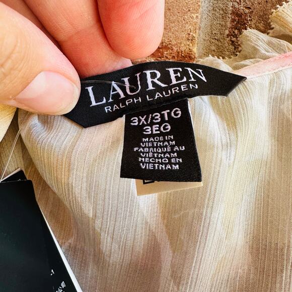 Lauren Ralph Lauren Women's Multicolor Floral Flutter Sleeve Blouse Size 3X NWT - Picture 3 of 5